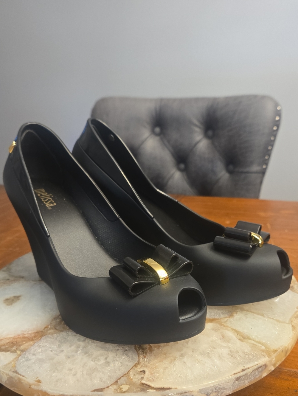 Nib Melissa Black Peep-Toe Heels with Bow and Gold Accent Size 7